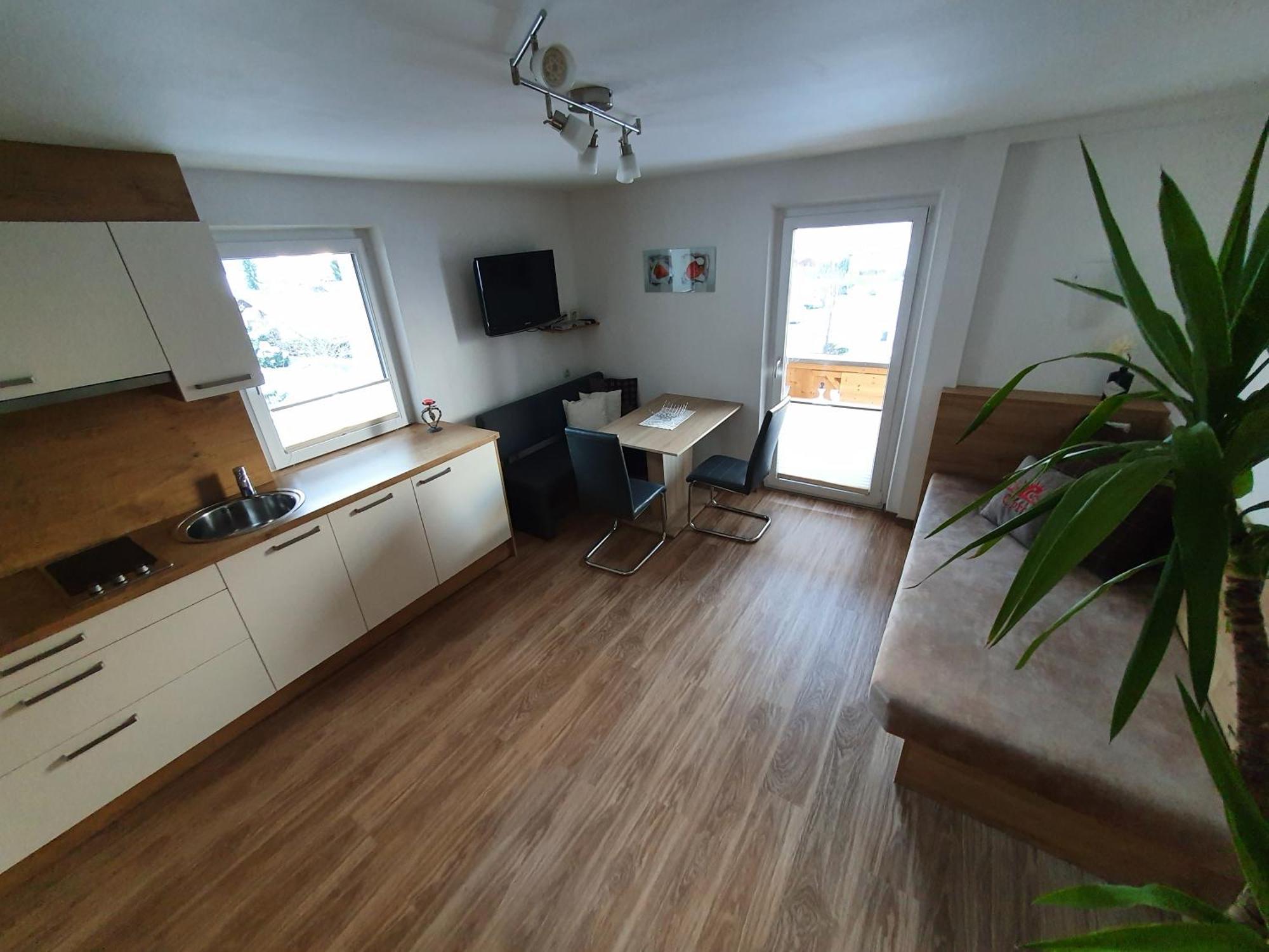 Edelhof Apartment *